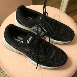 Black ASICS running shoes.